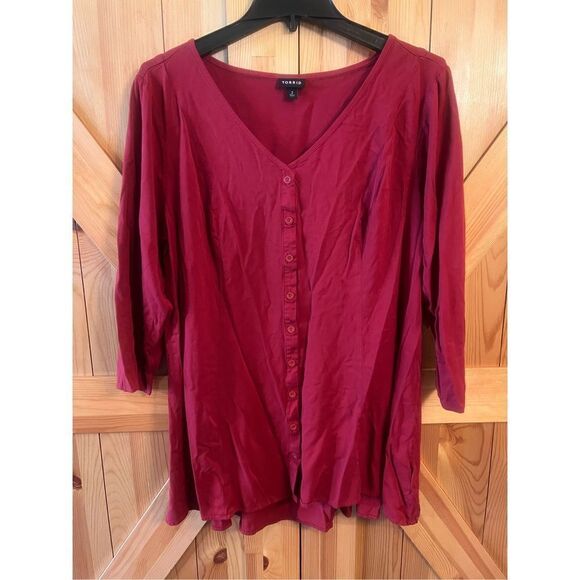 Torrid button up blouse size 2 ￼(1474) - Picture 1 of 5